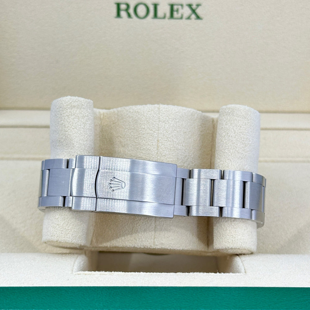 Oyster Perpetual 41 No Date, Oystersteel, 41mm, Oyster, Ref# 124300-0005