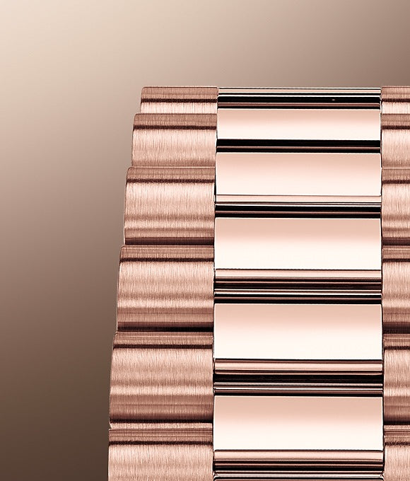 Day-Date 36 Everose gold Ref# 128235-0052